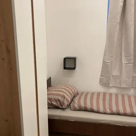 Roland Downtown - Keleti Apartment Budapest