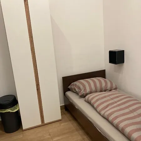 Roland Downtown - Keleti Apartamento Budapest